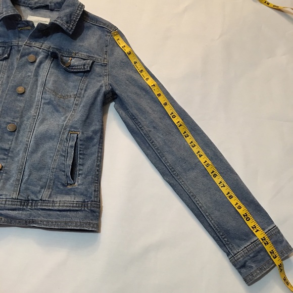 Universal Thread Jean Jacket - Picture 4 of 6